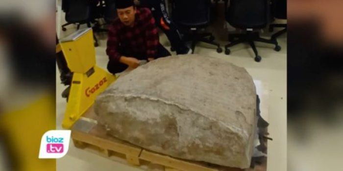 Keberadaan Prasasti Kampak, salah satu peninggalan sejarah penting asal Kabupaten Trenggalek, kembali menjadi perhatian publik.