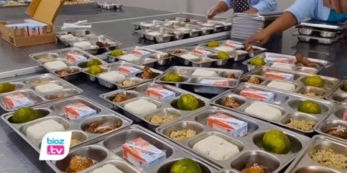 Jika makanan dibiarkan terlalu lama tanpa pengaturan suhu yang tepat, risiko kontaminasi bakteri akan meningkat drastis.