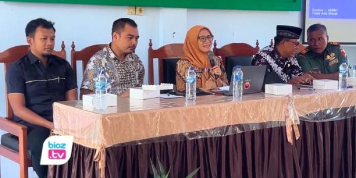 Pemkab Trenggalek melalui Disperinaker memperketat pengawasan pekerja migran sejak dari desa