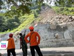 Ancaman longsor menghantui jalur nasional Trenggalek–Ponorogo di KM 16.
