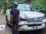 Tebing longsor di jalur Trenggalek–Ponorogo menghantam sebuah mobil Fortuner