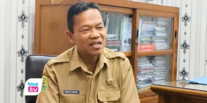 Sekretaris DPRD Trenggalek, Mohtarom