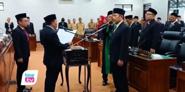 H. Komarudin resmi melenggang ke DPRD Trenggalek melalui mekanisme PAW untuk menggantikan almarhum Nur Efendi.