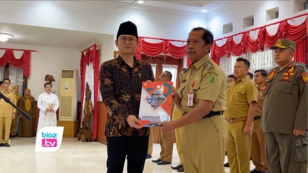 Bupati Trenggalek melantik Kepala BPBD Stefanus Triadi Atmono sebagai Pj Sekda
