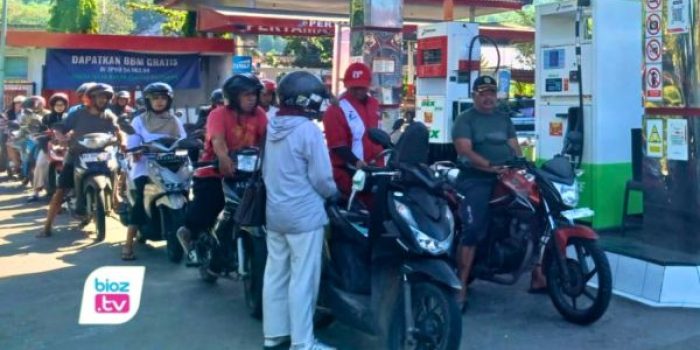 Kenaikan harga Pertamax hingga Rp16.250 per liter mengubah pola konsumsi BBM masyarakat Trenggalek