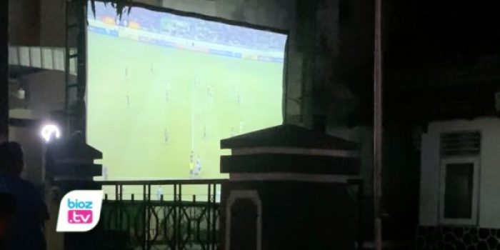 Antusiasme warga Trenggalek menyaksikan Piala Dunia 2026 membeludak