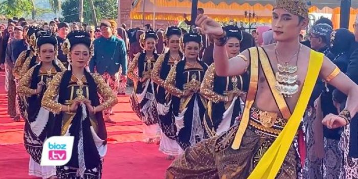 Tradisi WBTB ini menyatukan warga lintas golongan melalui semangat Raket Rukun Raharjo.