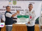 Kolaborasi Dinsos PPPA Trenggalek dan Sentra Terpadu Kartini Temanggung menyalurkan bantuan Rp404,5 juta kepada 164 warga rentan