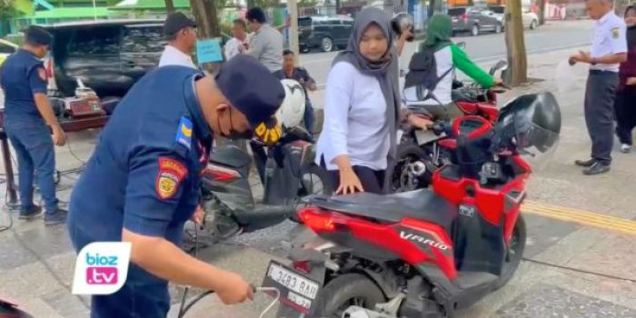 Dishub Trenggalek membeberkan hasil uji emisi ratusan kendaraan.
