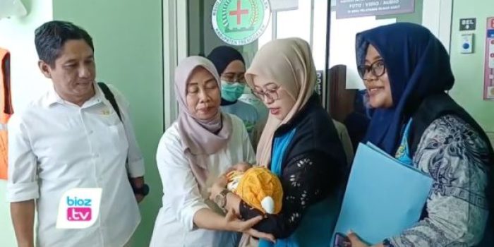 Bayi laki-laki yang ditemukan di Desa Banaran, Tugu, Trenggalek kini menjalani perawatan di PPSAB Sidoarjo
