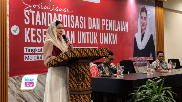 DPR RI dan BSN mendampingi UMKM Trenggalek mengurus SNI, legalitas OSS, dan sertifikasi halal
