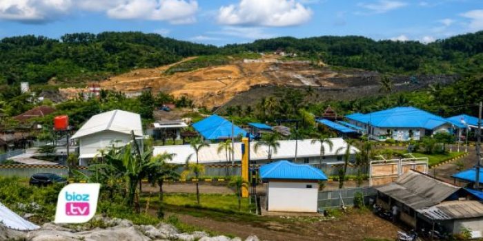 Sebanyak 11 bidang tanah kas desa dan dua tanah wakaf masih tertahan proses administrasi.