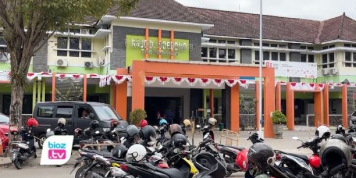 Pasien berusia 19 tahun asal Kedunglurah masih dirawat di RSUD dr. Soedomo Trenggalek