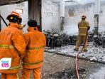 Kebakaran Dealer Motor di Bendungan Trenggalek, 43 Motor Hangus, Kerugian Capai Rp700 Juta Kebakaran Arik Jaya Motor di Kecamatan Bendungan, Trenggalek, menghanguskan 43 sepeda motor.