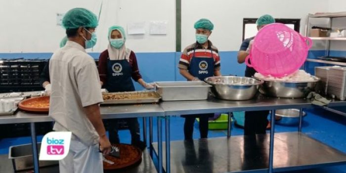 Sistem prasmanan bisa memberi manfaat bagi siswa, tetapi penerapannya harus menyesuaikan kondisi sekolah.