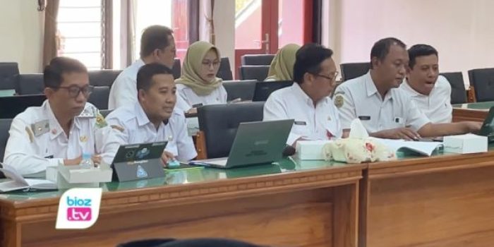 DPMD Trenggalek menunggu hasil fasilitasi Gubernur Jatim atas Perbup Pilkades