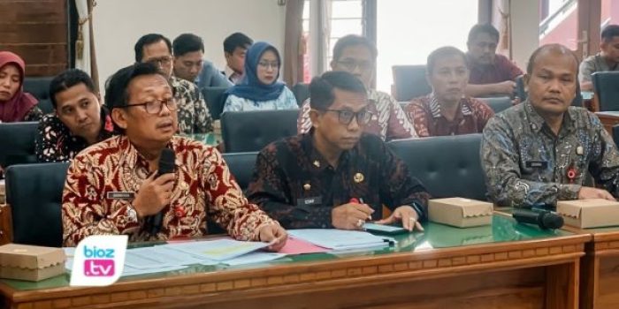 Pemkab kini menunggu persetujuan Perbup dari provinsi sebelum memulai sosialisasi aturan.